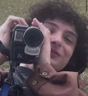 🎥