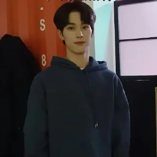 😶