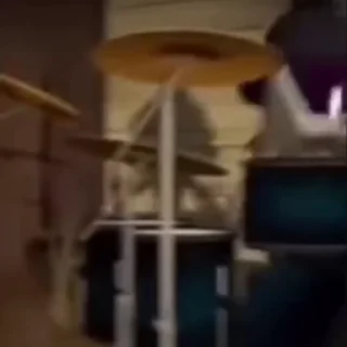👾