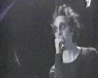 🎤