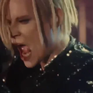 🎤