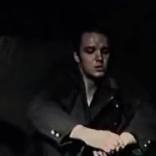 😞