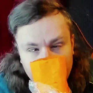 😋