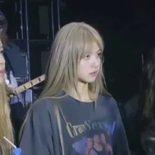 😑