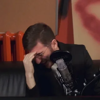 🤭