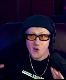 🕺