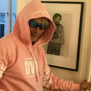 😎
