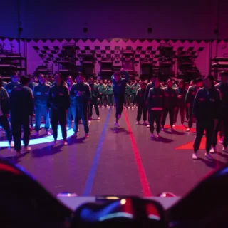 🔵