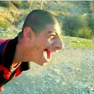 😂