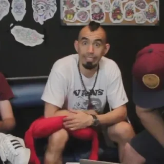 😀