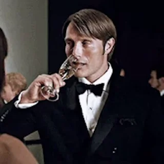 🍸