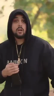 😏