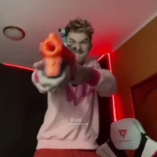 🔫