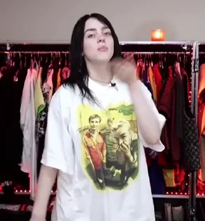 😘