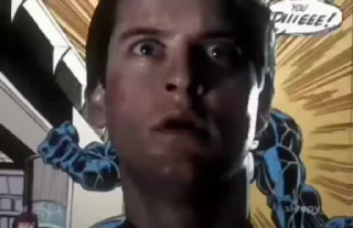 😱