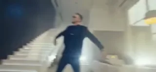 🤩