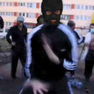 🕺