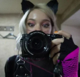 📷