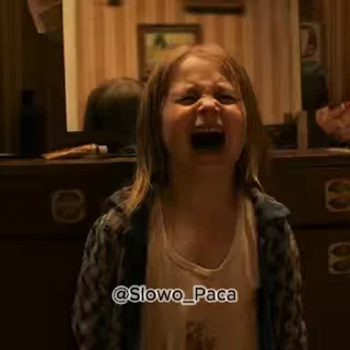 😱