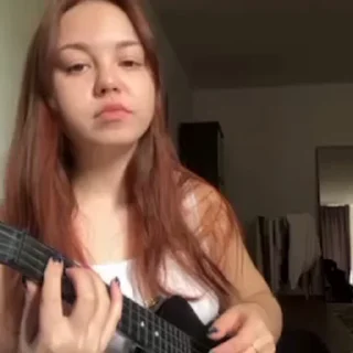 🎸