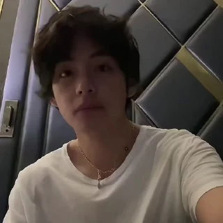 😐