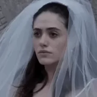 😐