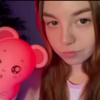 😊