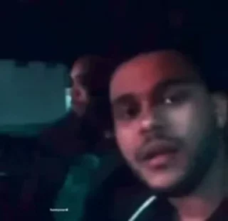 😐