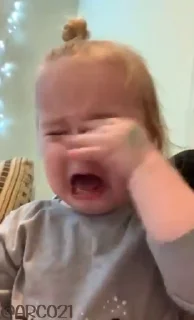 😭