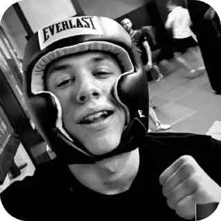 👊