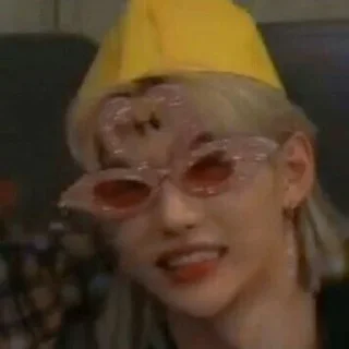 😝