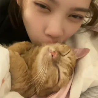 😘