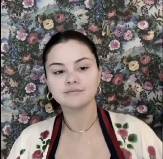 🫦