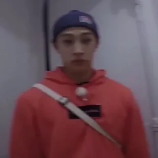 😐