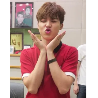 😘