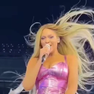 😳