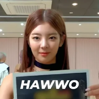 @chwoijisu megang papan