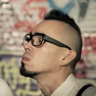 🤓