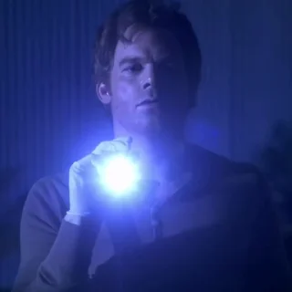 🔦