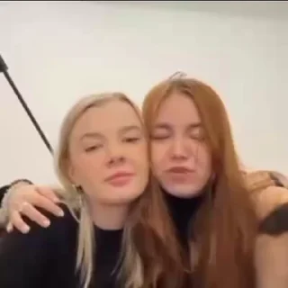 😊