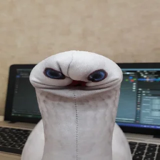 😠
