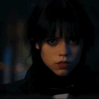 😱