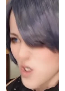 👿