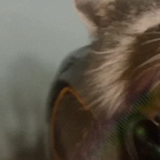 😡