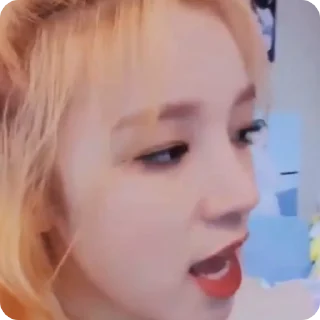 ⚡