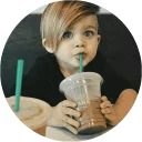👶