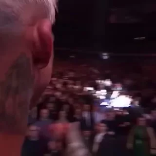 🤩