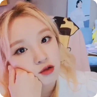 ⚡