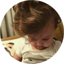 👶