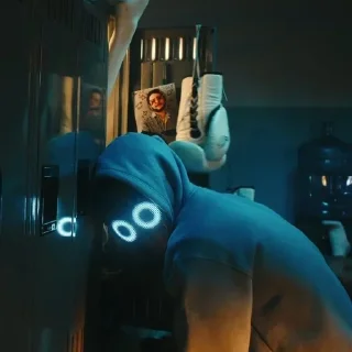 👤